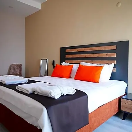 Sevilla Hotell *